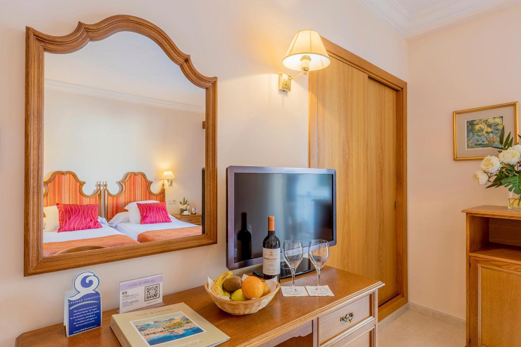 Hotel Miramar Mallorca Port de Pollença Rum bild