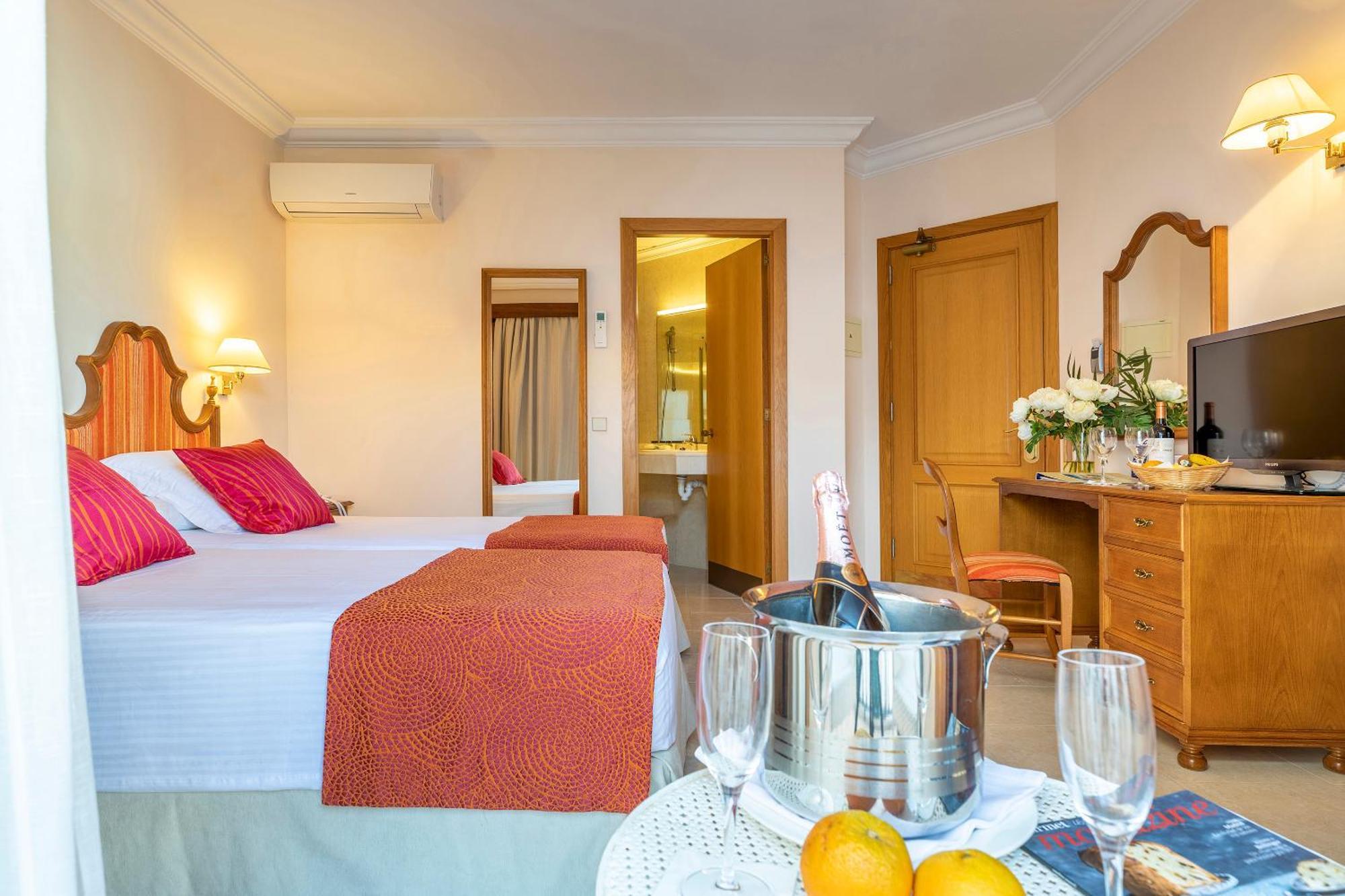 Hotel Miramar Mallorca Port de Pollença Rum bild